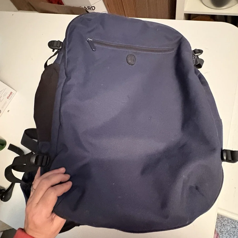 Tortuga Set Out 45L Travel Backpack Large Carry On Luggage Navy